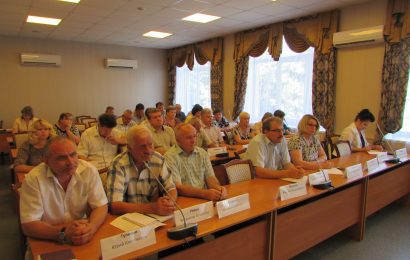 Общественная палата приняла участие в заключительной сессии Совета народных депутатов пятого созыва.